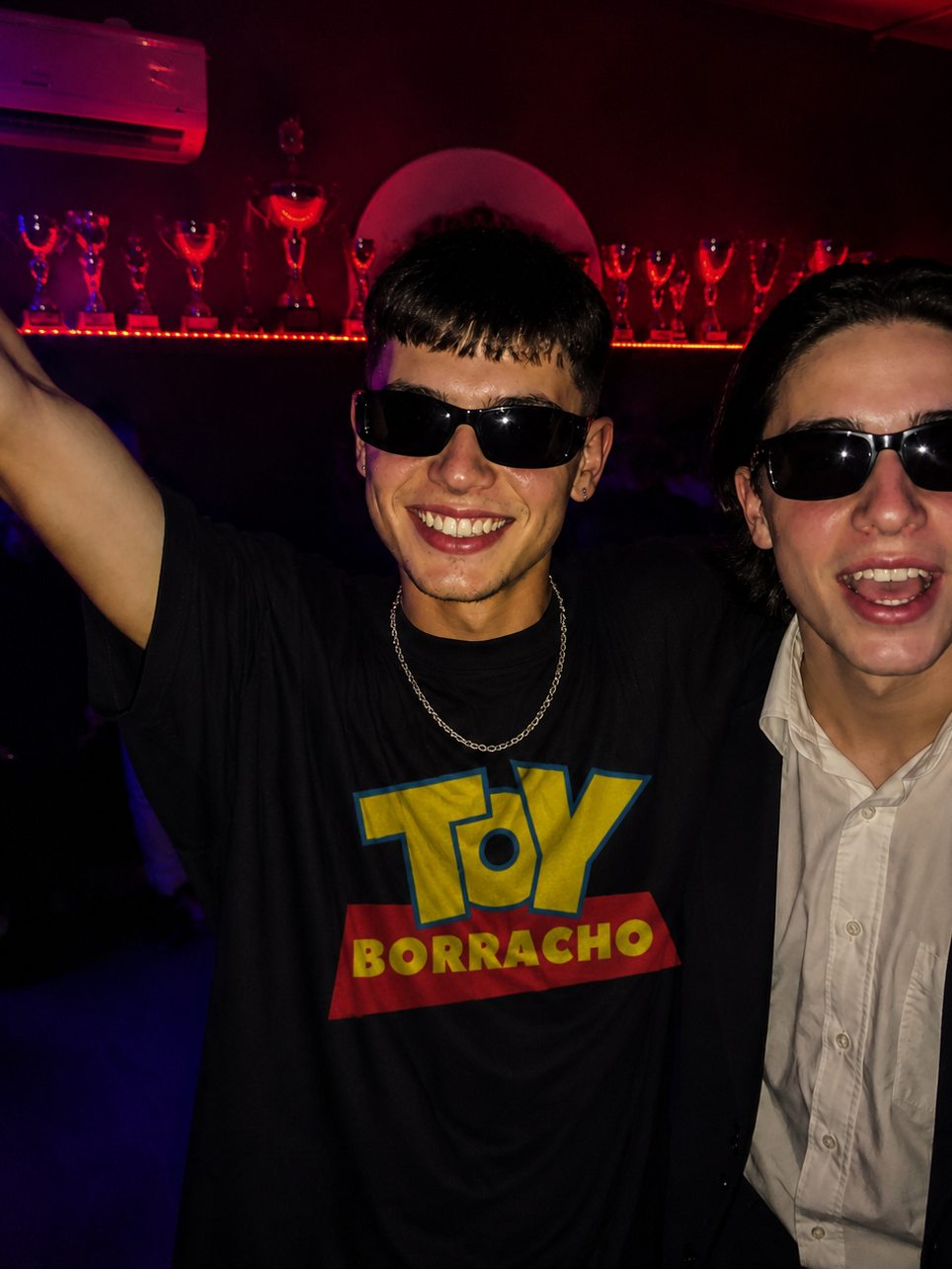 Extras