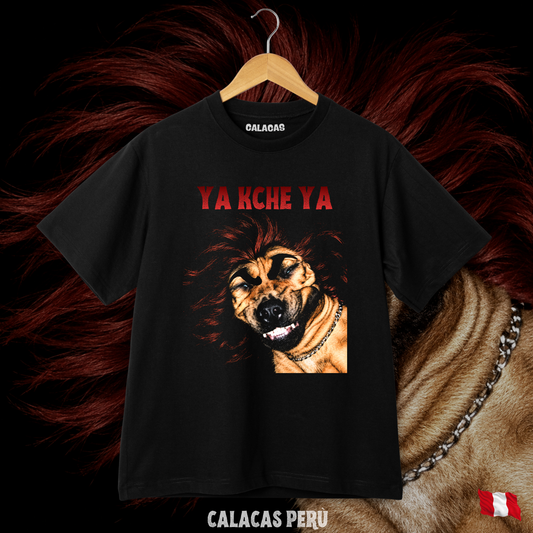 Polo negro con estampado "Ya kche ya perro Yujiro" — Calacas Perú, streetwear con humor peruano